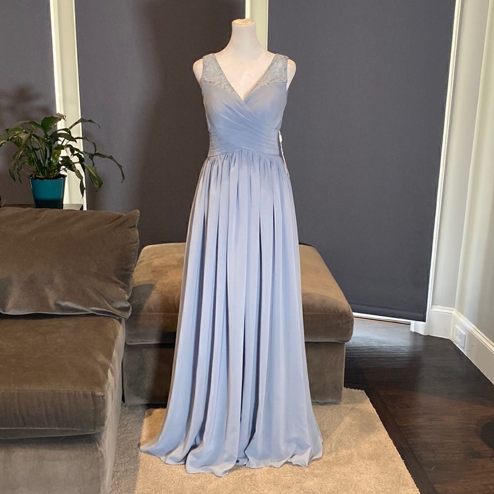 Women’s Full Length V-Neck Chiffon Bridesmaid Party Dress Size 2 NWT